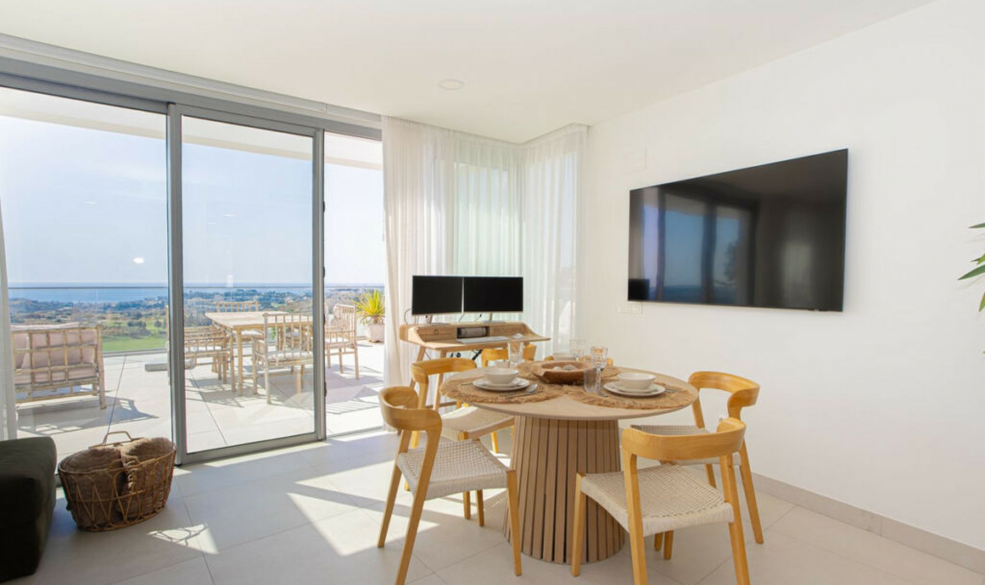 Resale - Apartment -
La Cala de Mijas