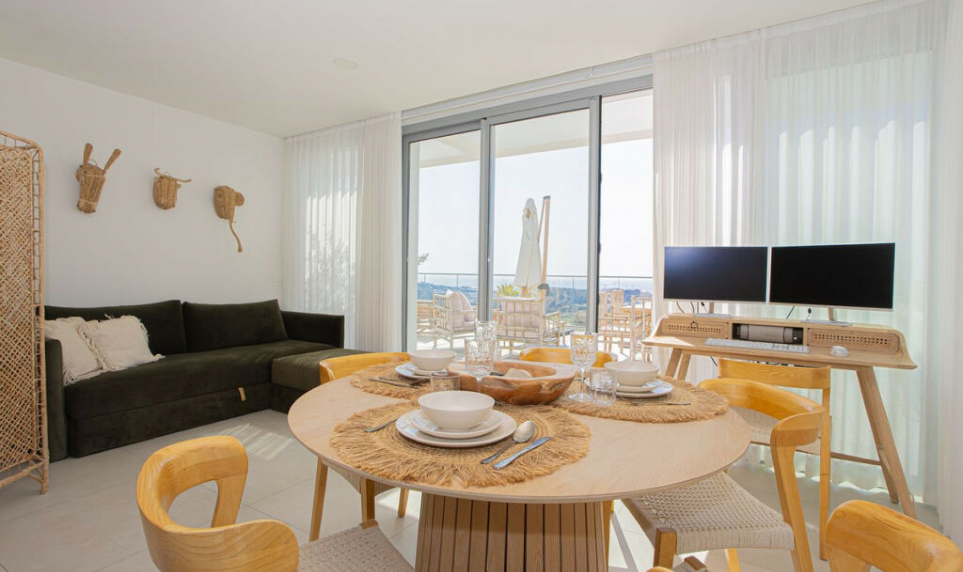 Resale - Apartment -
La Cala de Mijas