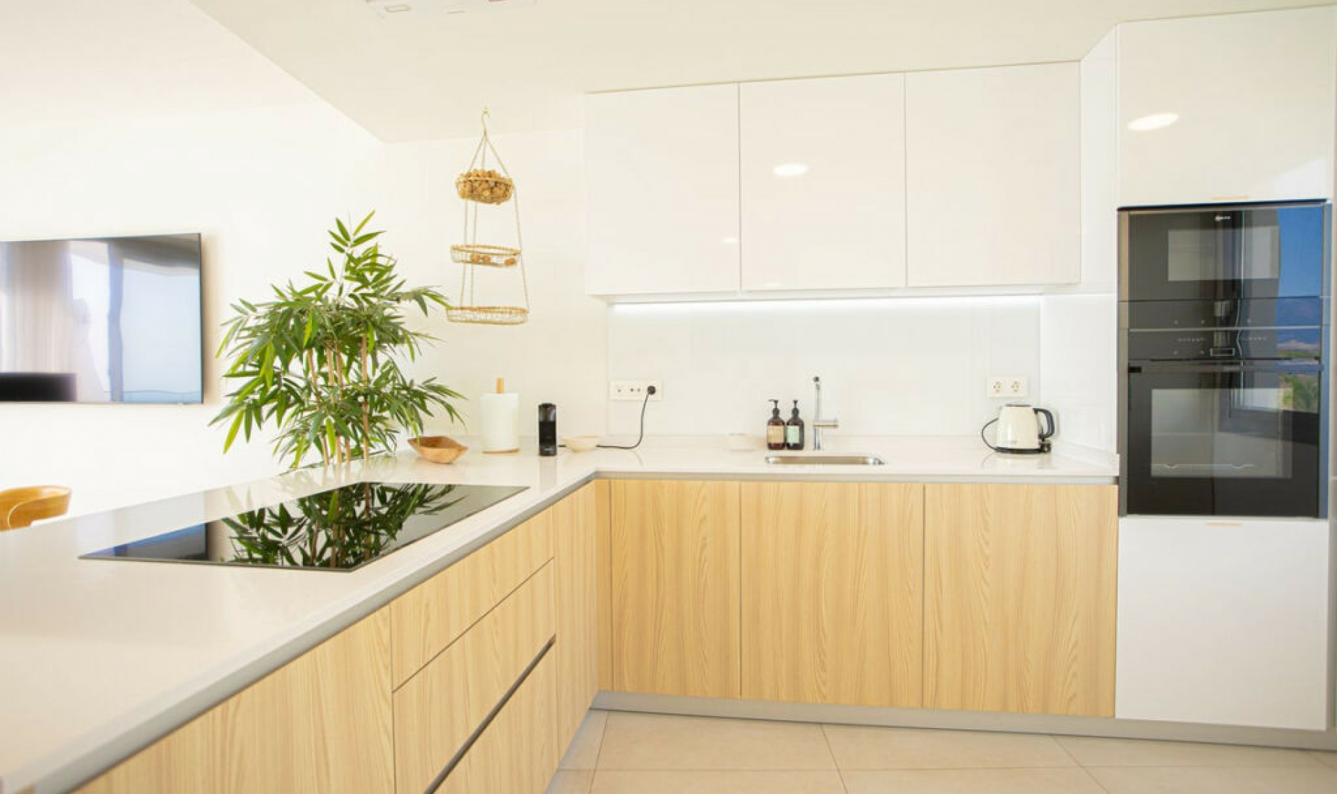 Resale - Apartment -
La Cala de Mijas