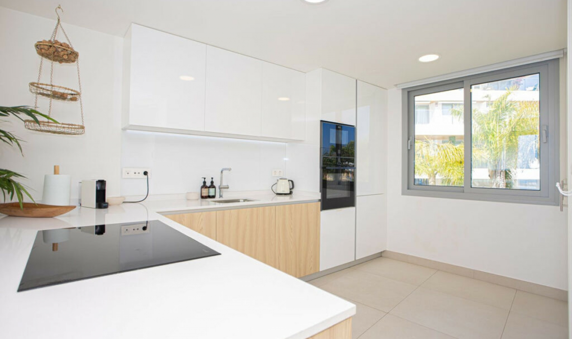 Resale - Apartment -
La Cala de Mijas