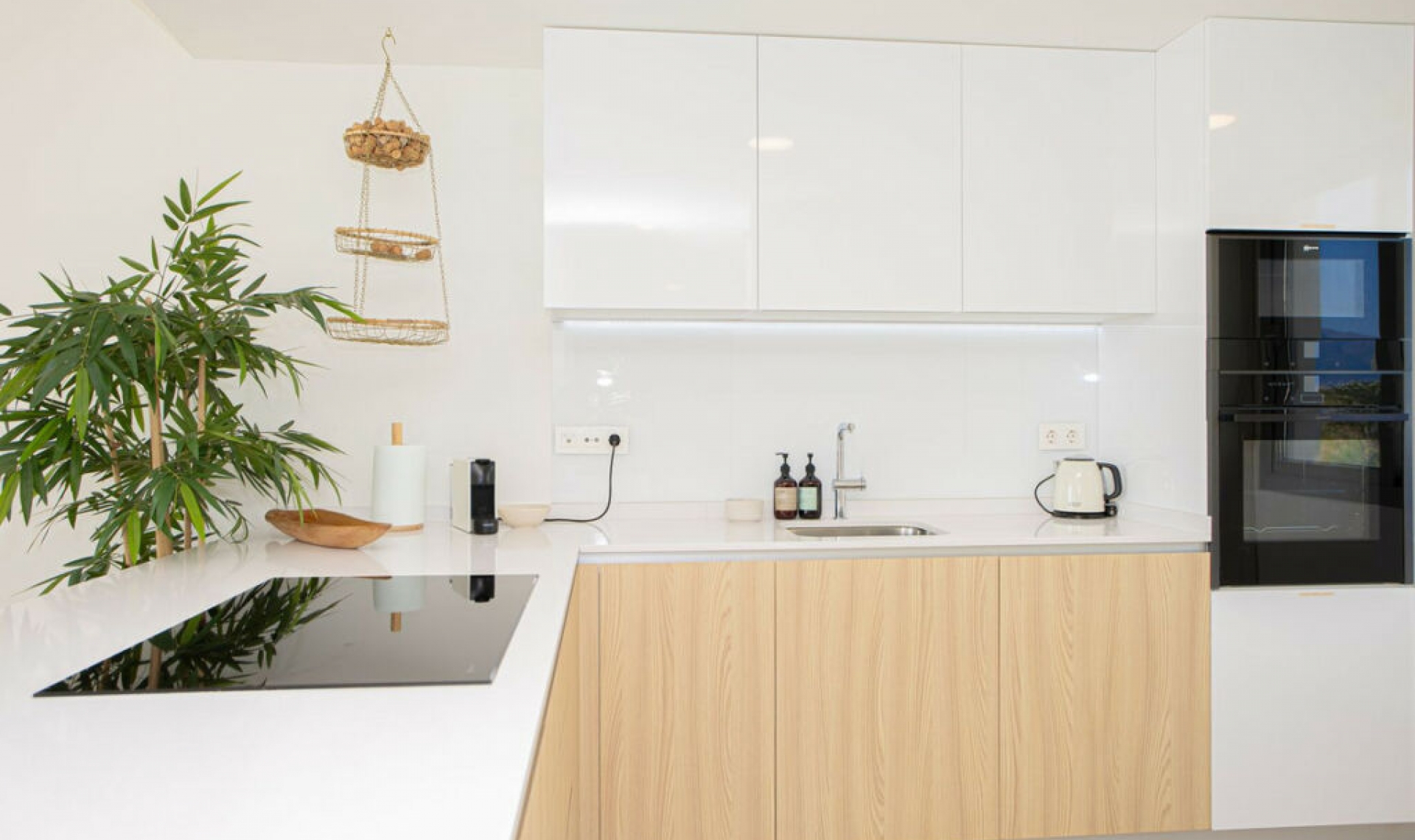 Resale - Apartment -
La Cala de Mijas