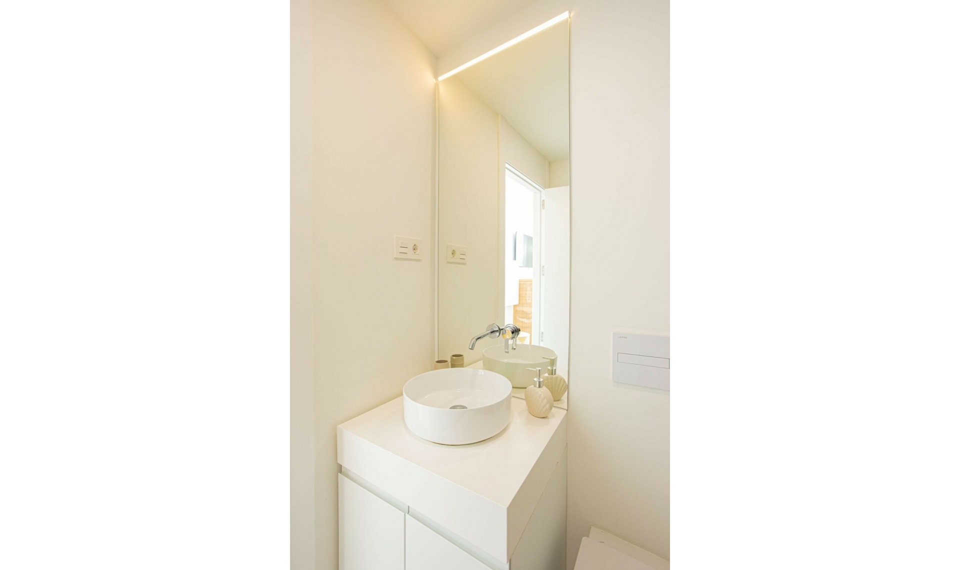 Resale - Apartment -
La Cala de Mijas