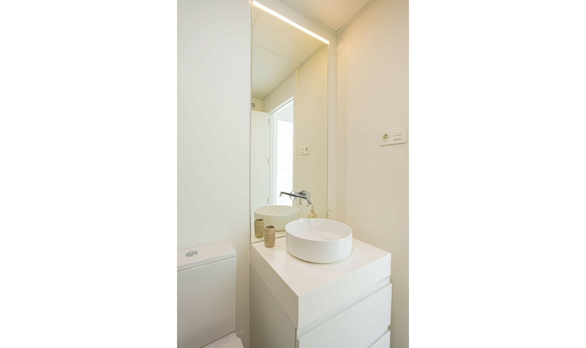 Resale - Apartment -
La Cala de Mijas