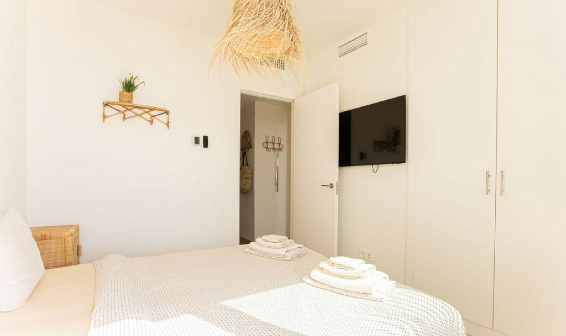 Resale - Apartment -
La Cala de Mijas