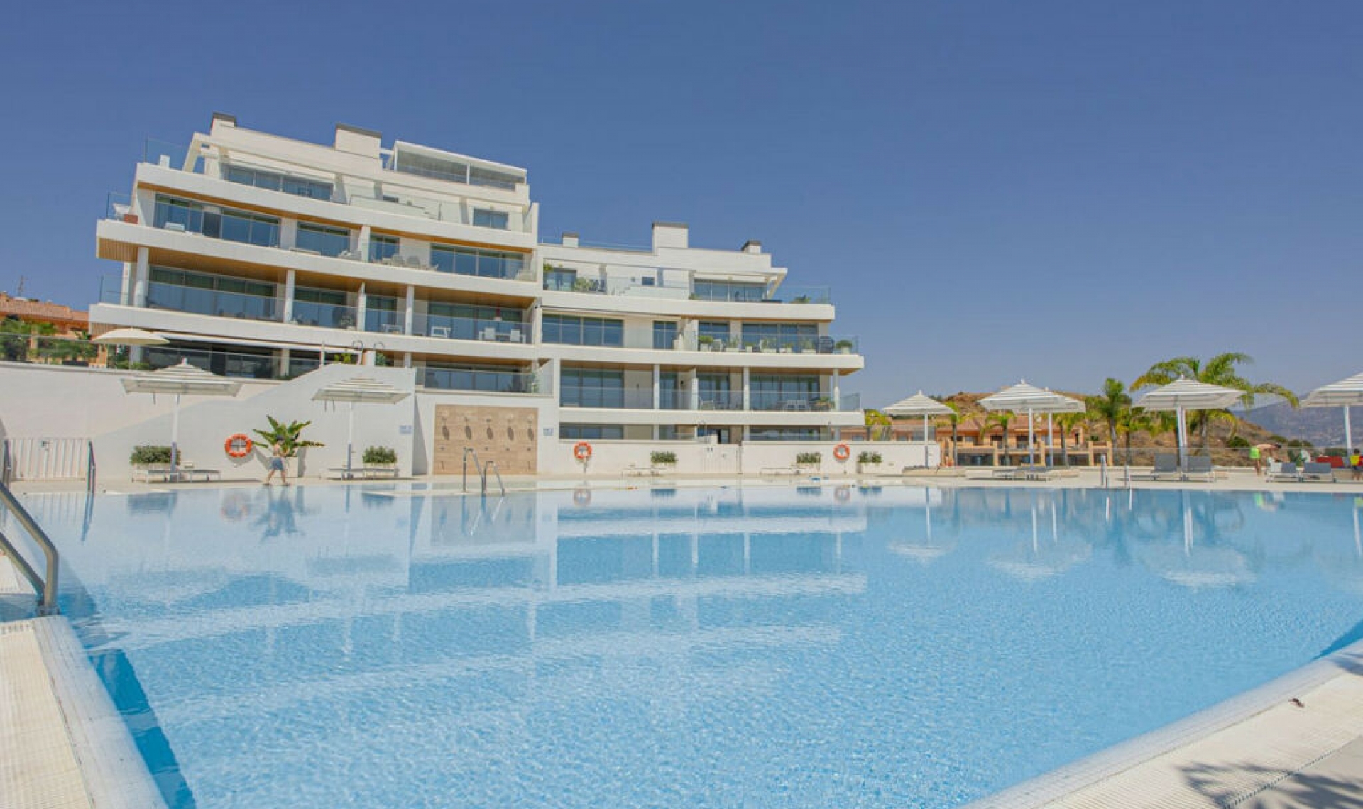 Resale - Apartment -
La Cala de Mijas