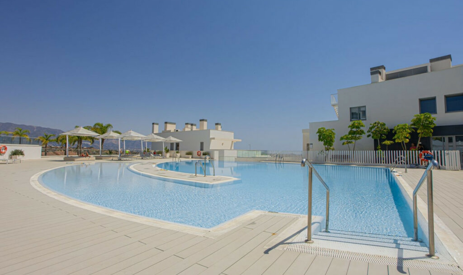 Resale - Apartment -
La Cala de Mijas