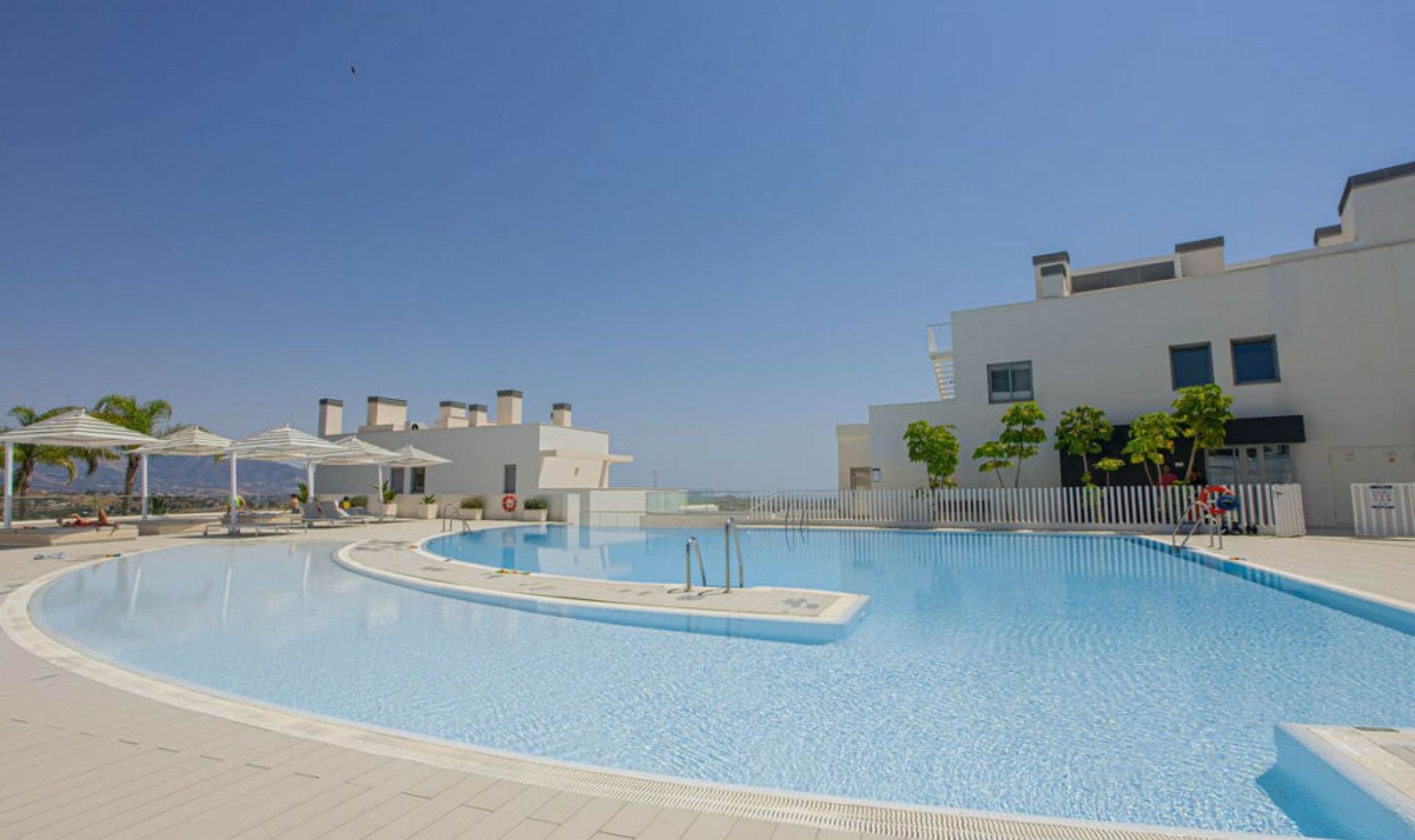 Resale - Apartment -
La Cala de Mijas