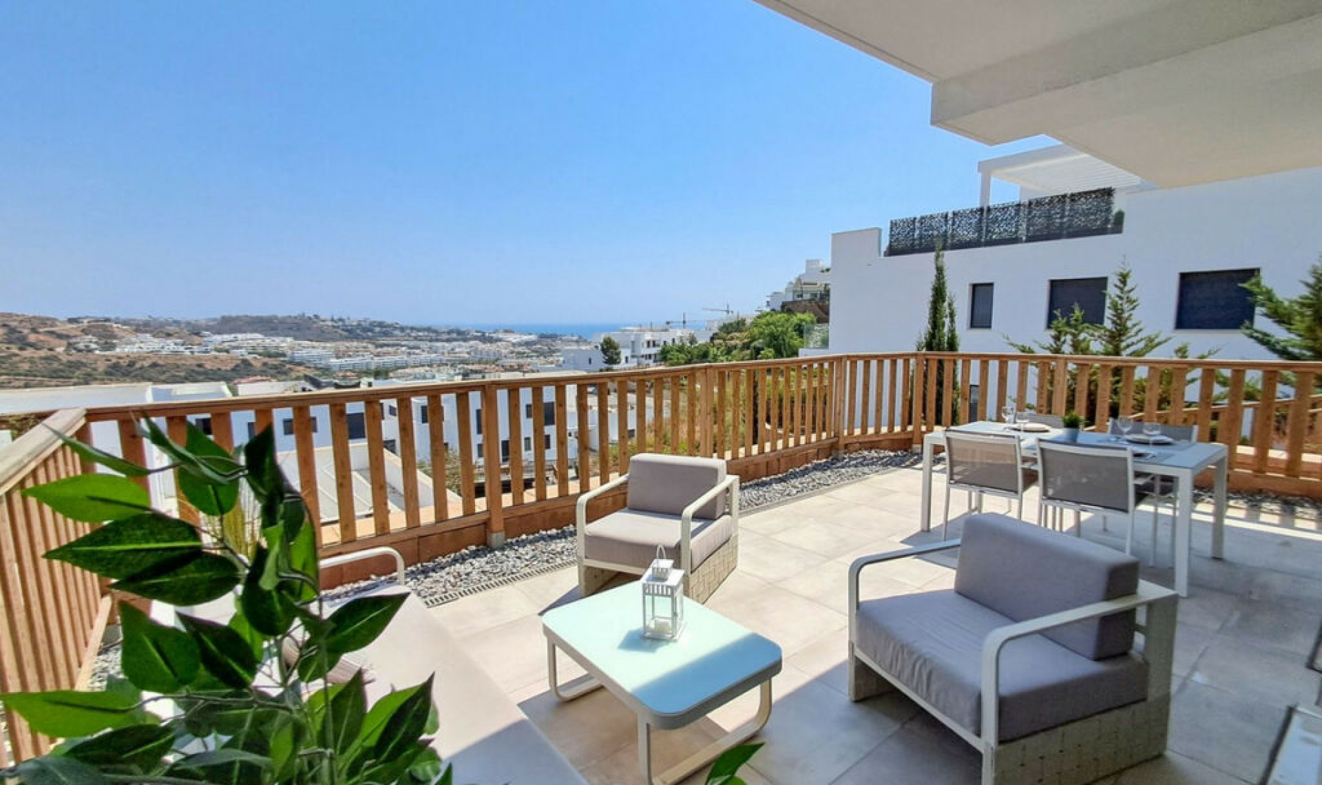 Resale - Apartment -
La Cala de Mijas