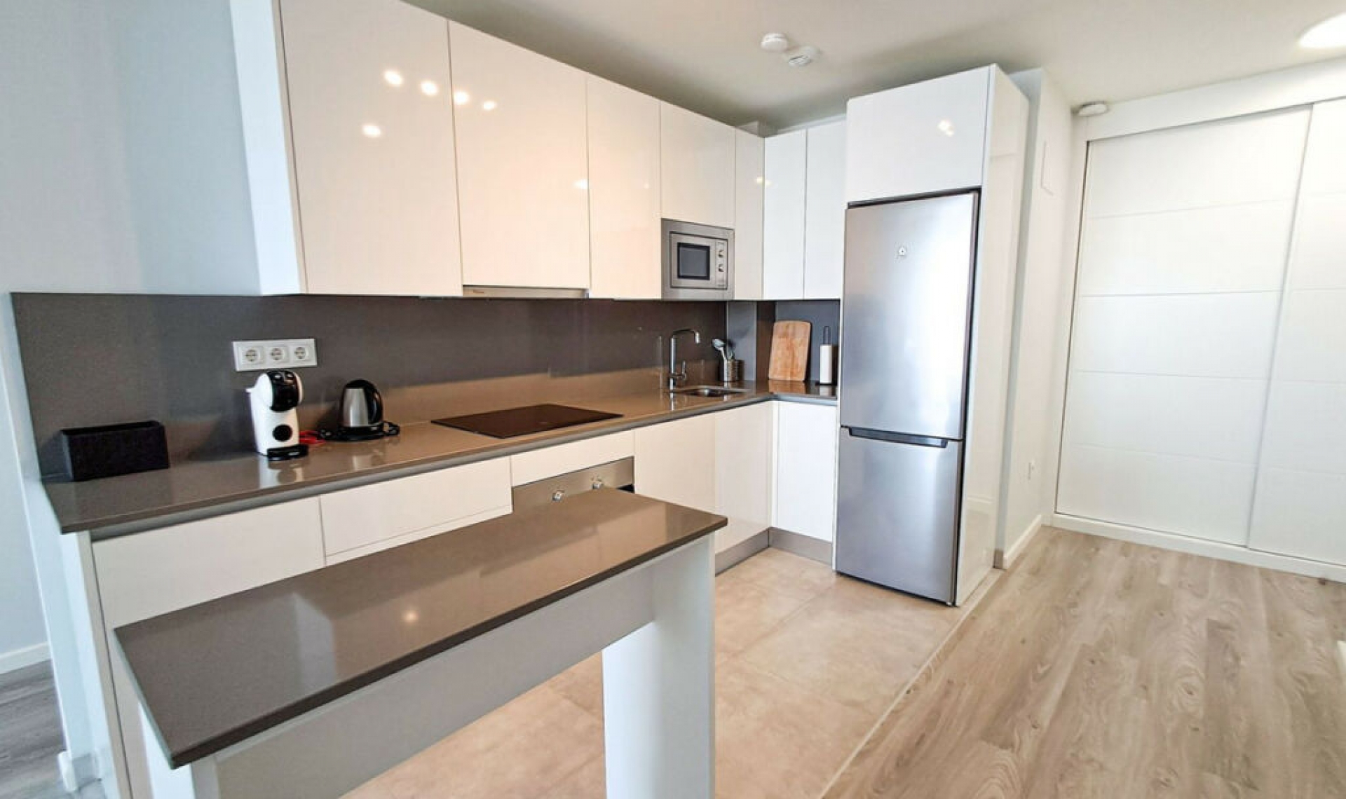 Resale - Apartment -
La Cala de Mijas