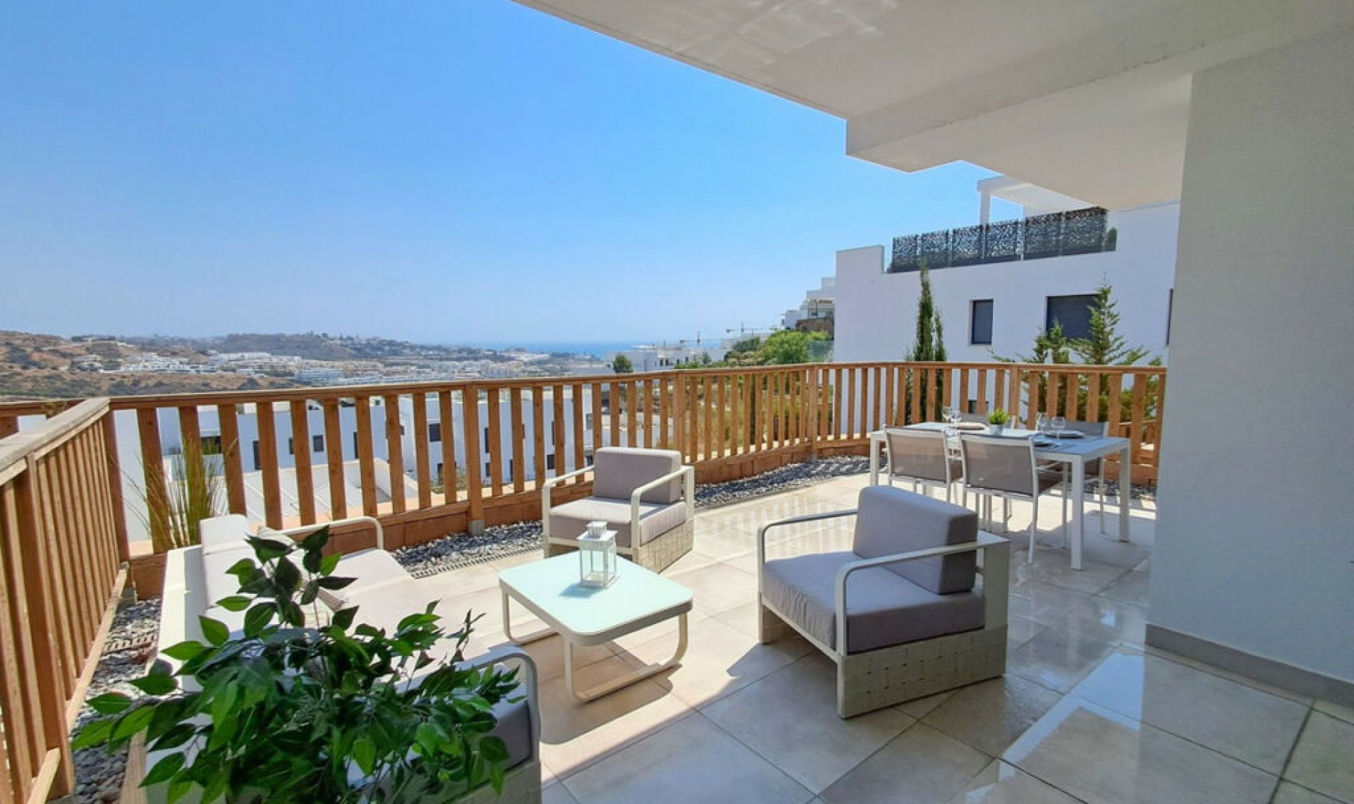 Resale - Apartment -
La Cala de Mijas