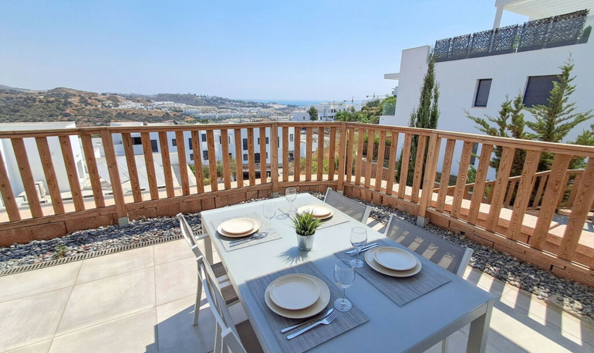 Resale - Apartment -
La Cala de Mijas