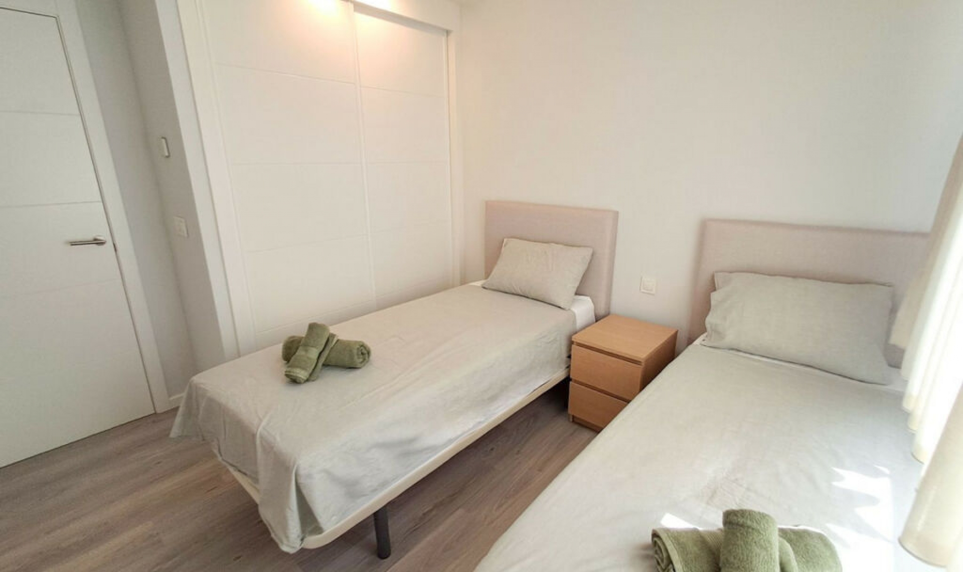 Resale - Apartment -
La Cala de Mijas