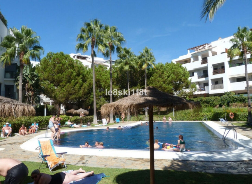 Resale - Apartment -
La Cala de Mijas
