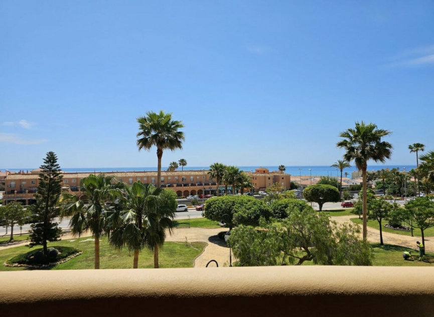 Resale - Apartment -
La Cala de Mijas