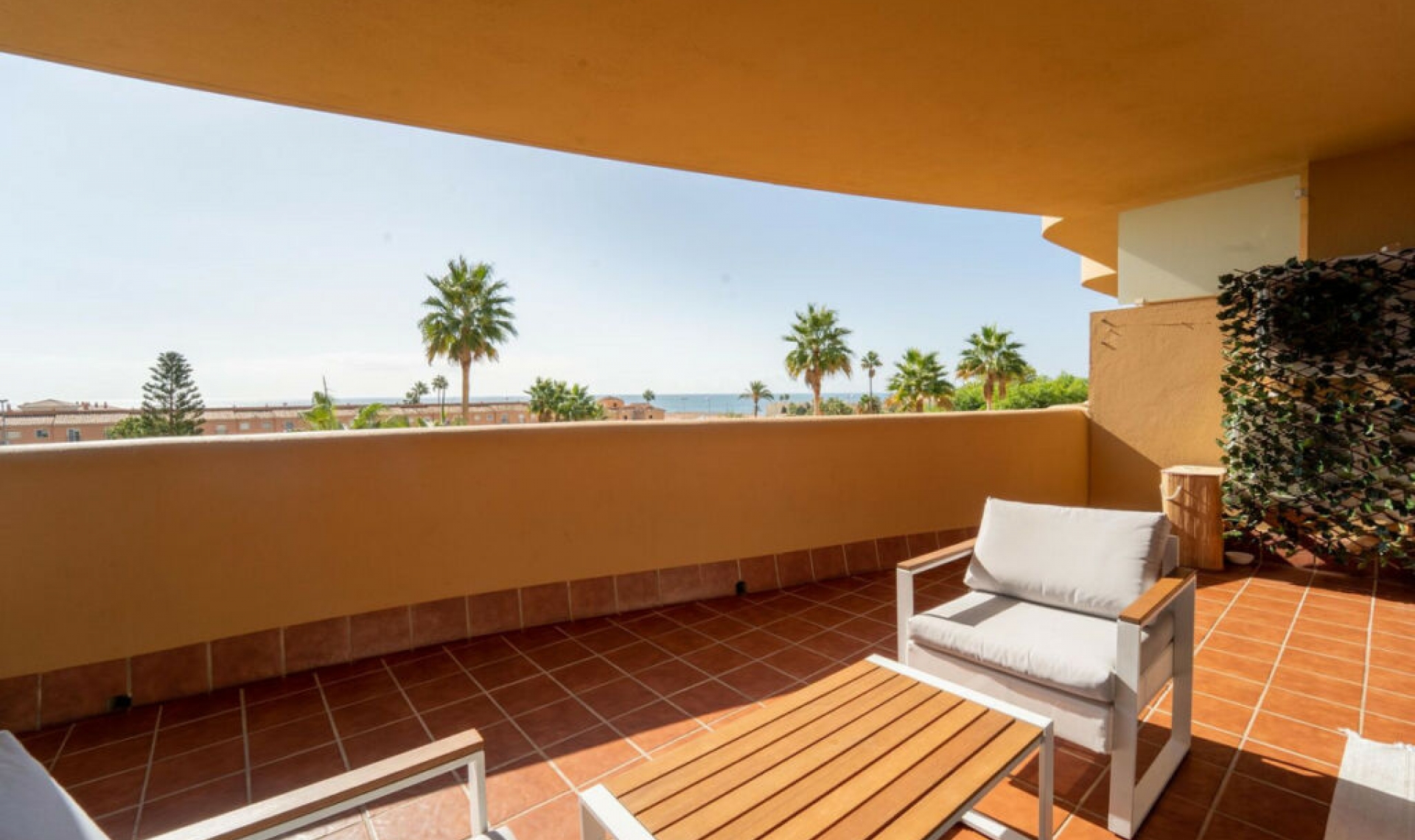 Resale - Apartment -
La Cala de Mijas