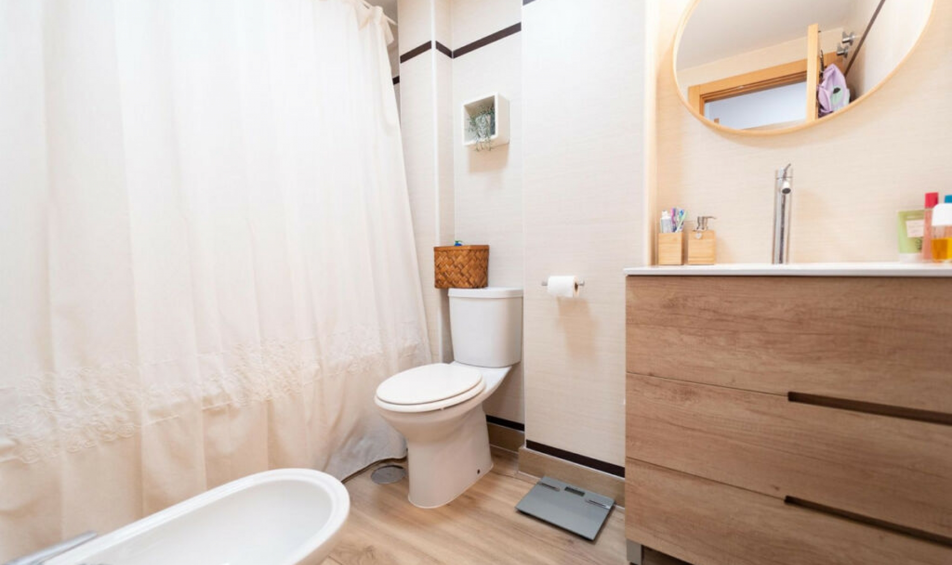 Resale - Apartment -
La Cala de Mijas