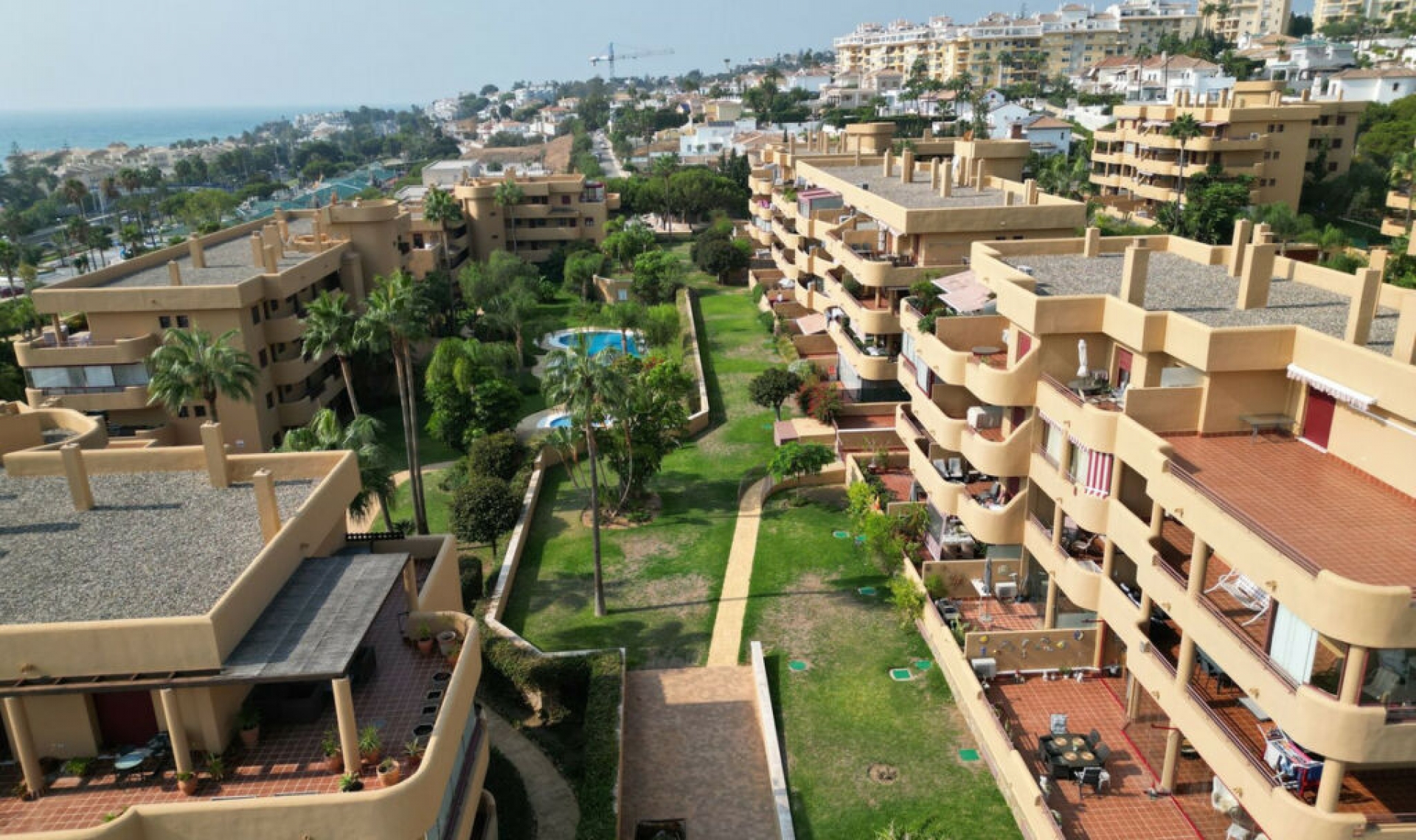 Resale - Apartment -
La Cala de Mijas