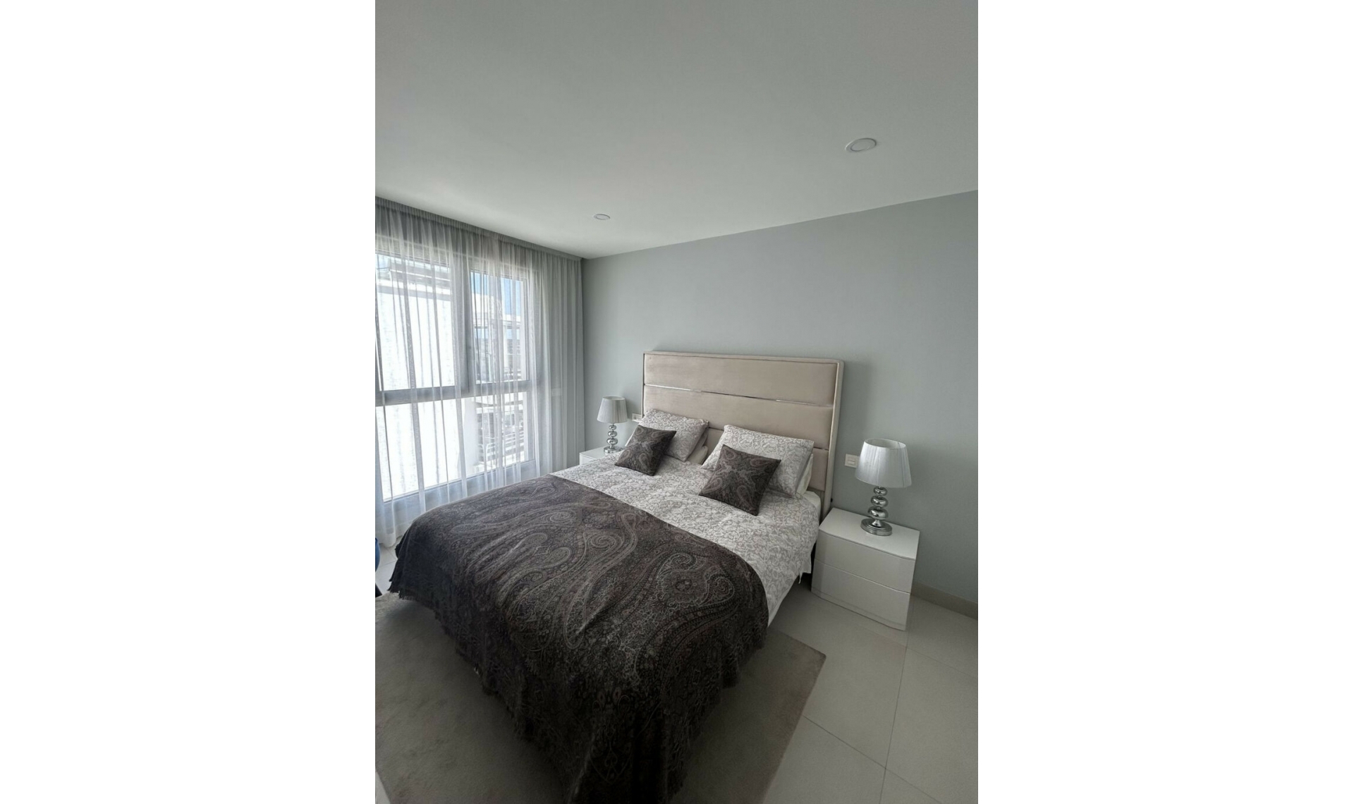 Resale - Apartment -
La Cala de Mijas