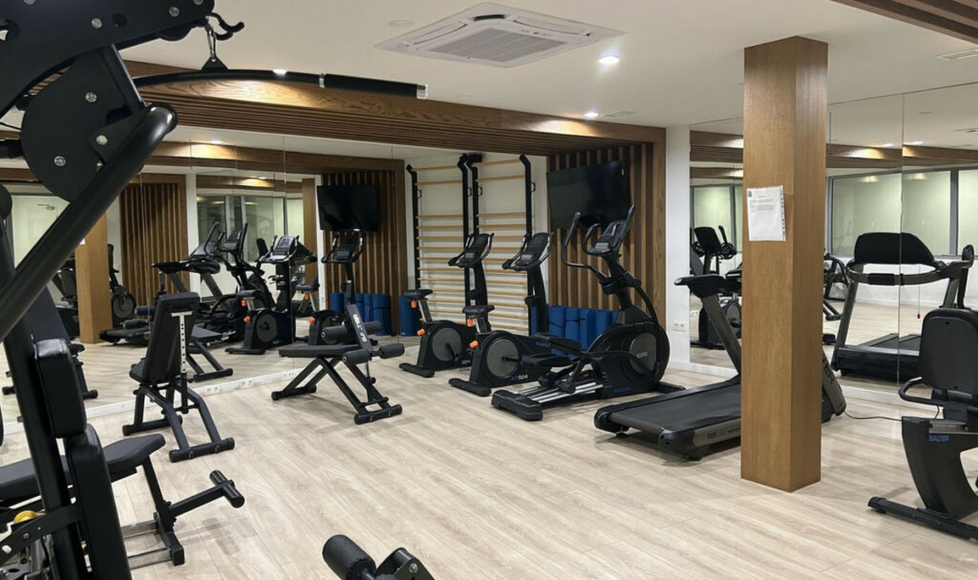 Resale - Apartment -
La Cala de Mijas