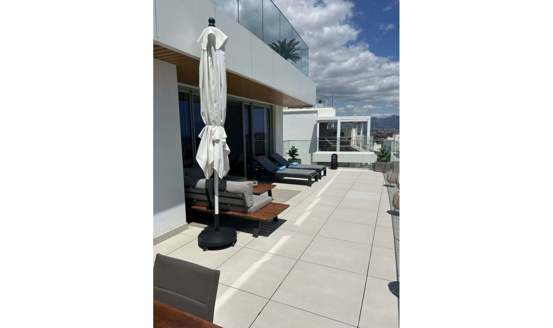 Resale - Apartment -
La Cala de Mijas