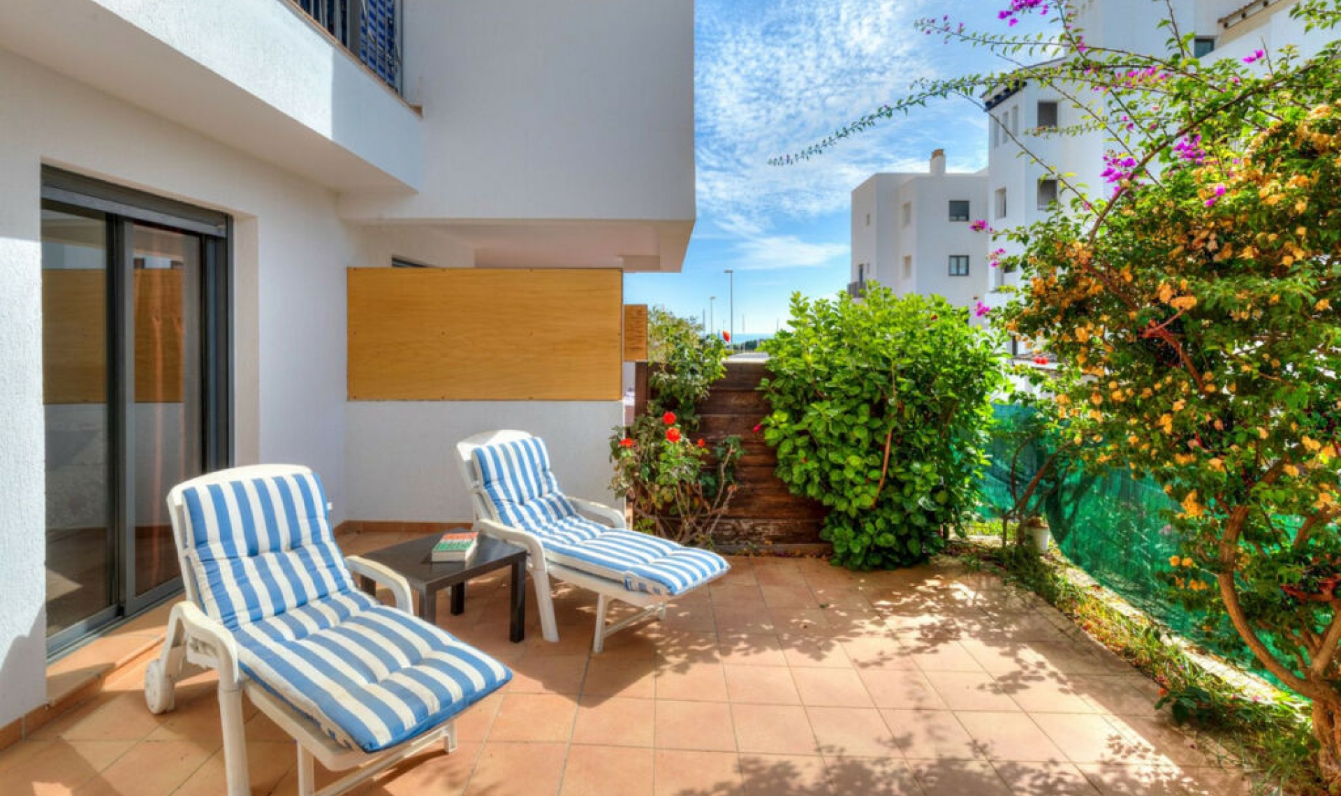 Resale - Apartment -
La Cala de Mijas