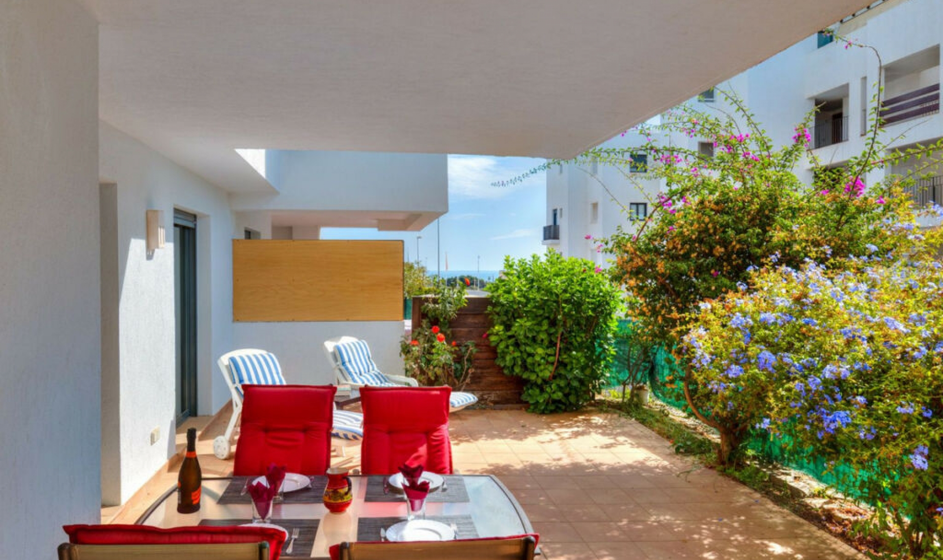 Resale - Apartment -
La Cala de Mijas