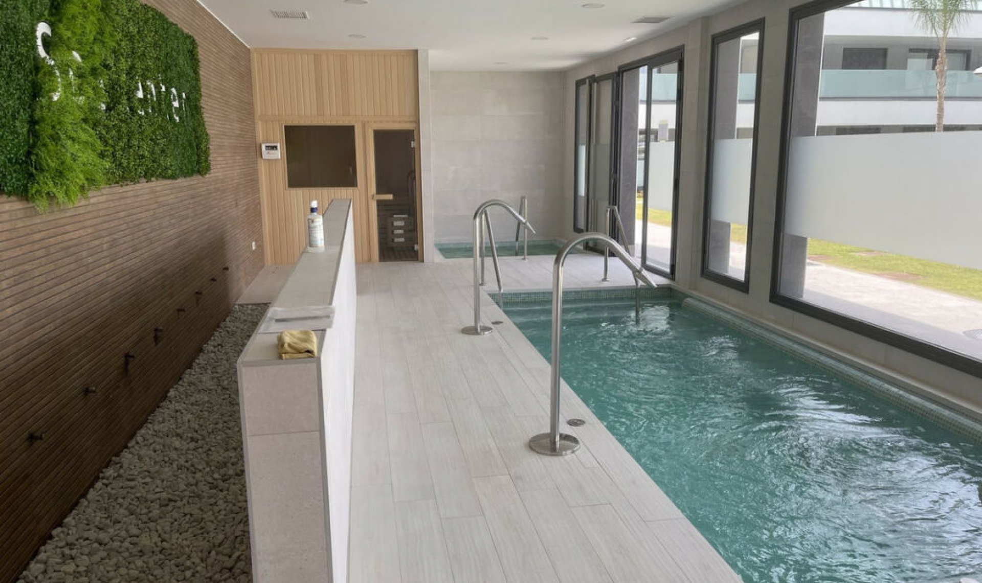 Resale - Apartment -
La Cala de Mijas