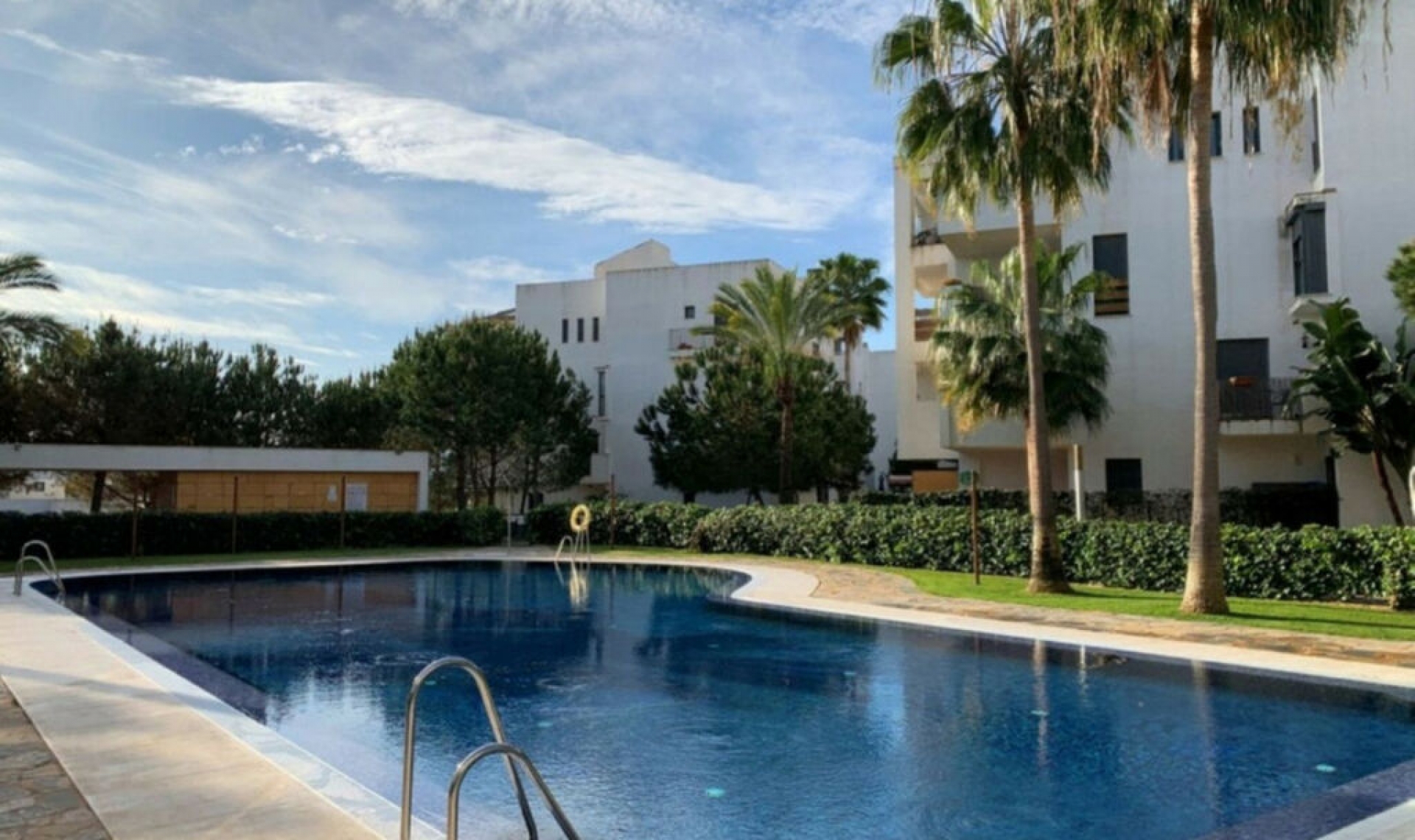 Resale - Apartment -
La Cala de Mijas
