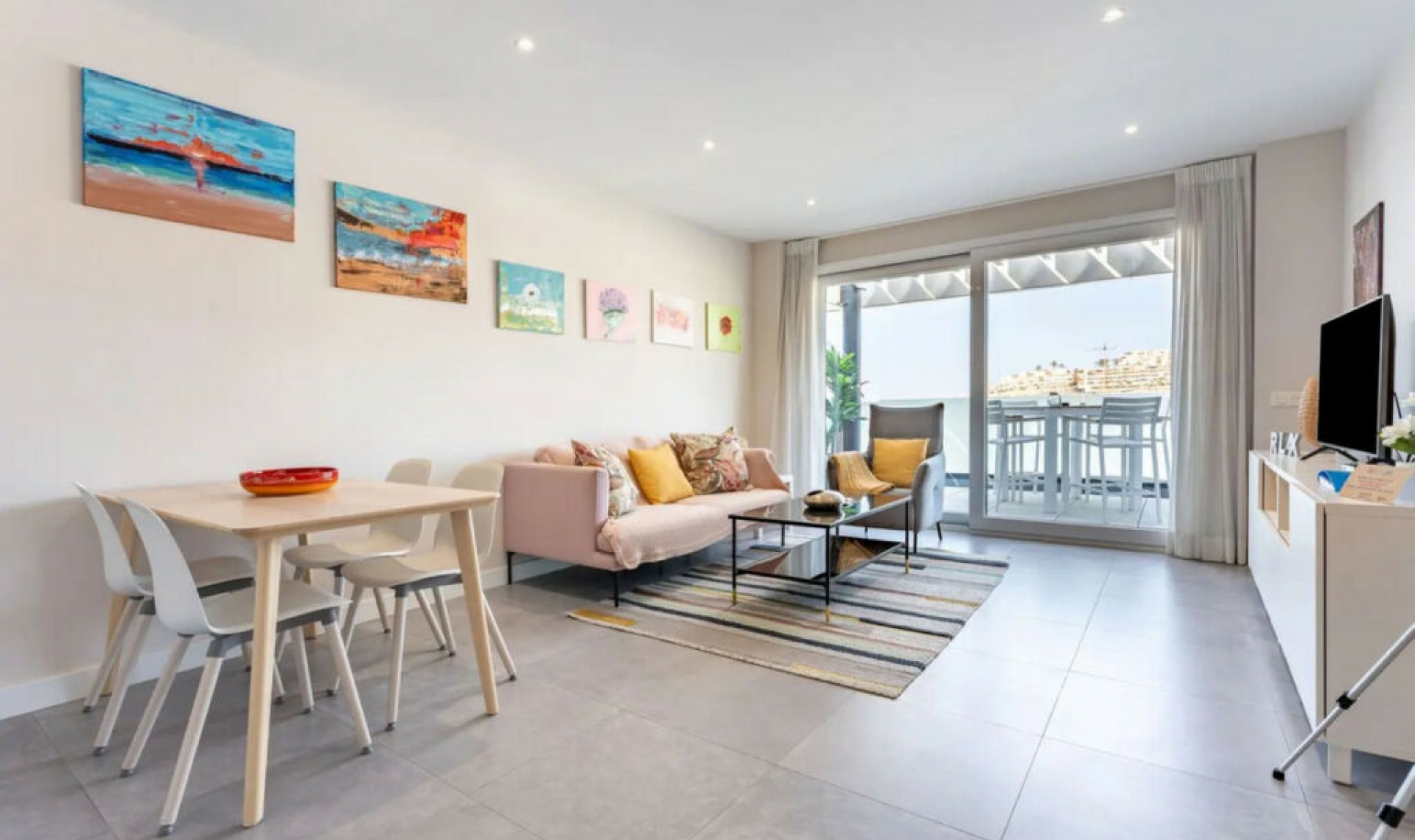 Resale - Apartment -
La Cala de Mijas