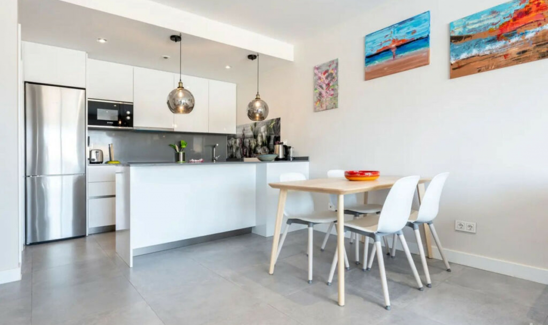 Resale - Apartment -
La Cala de Mijas