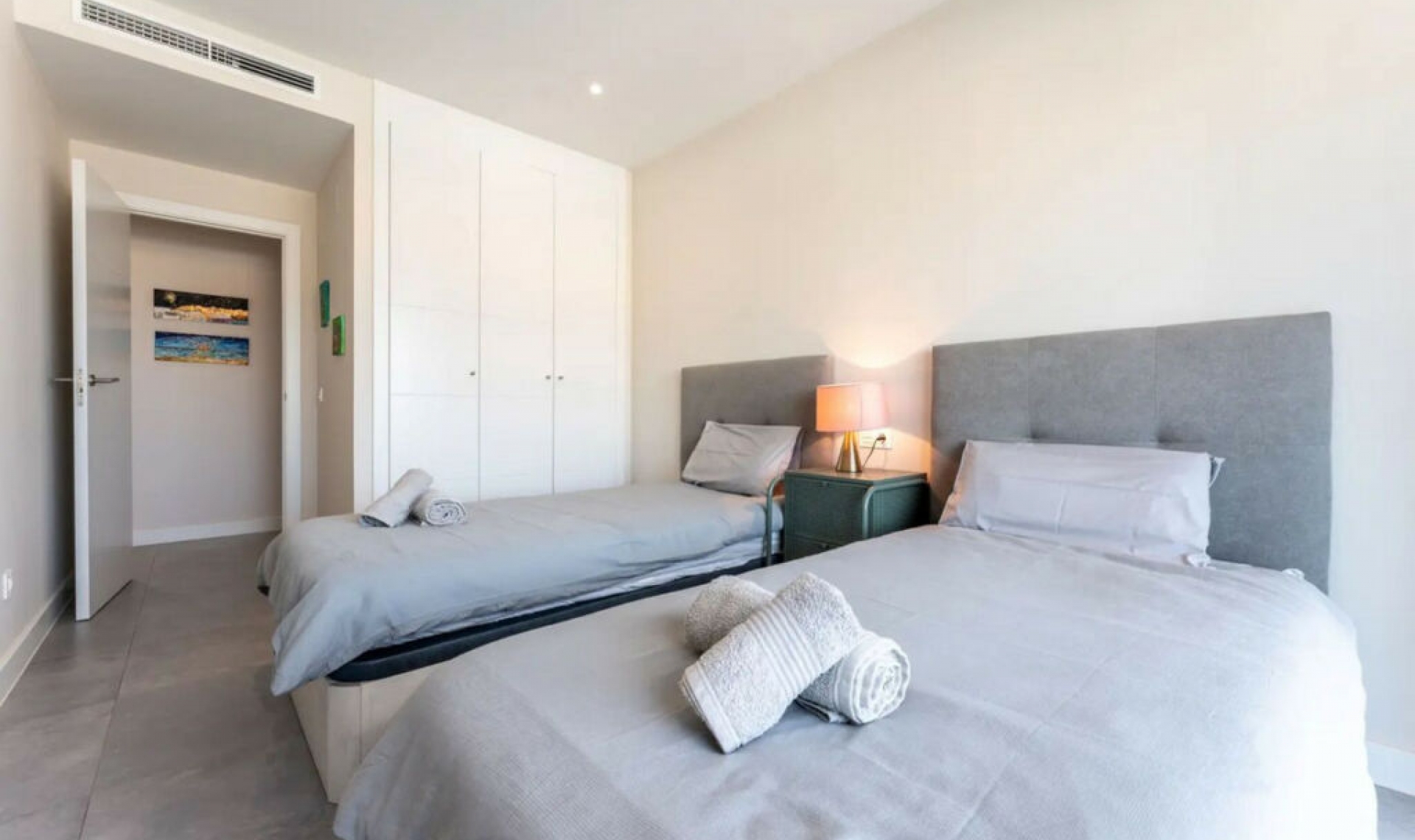 Resale - Apartment -
La Cala de Mijas