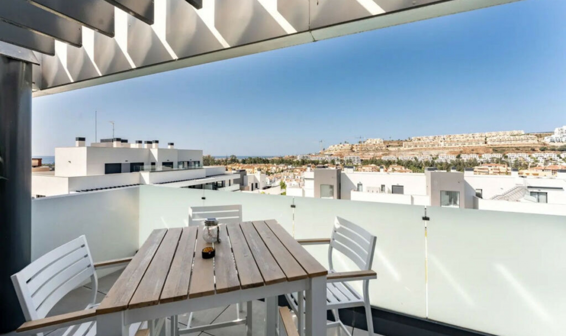 Resale - Apartment -
La Cala de Mijas