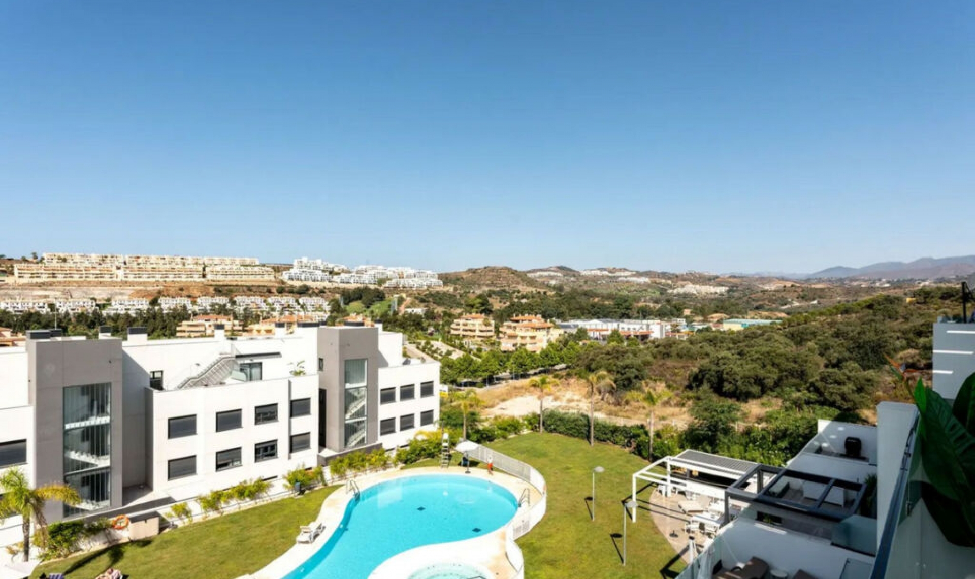 Resale - Apartment -
La Cala de Mijas