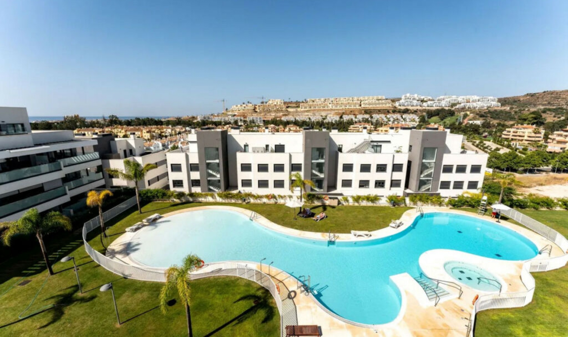 Resale - Apartment -
La Cala de Mijas