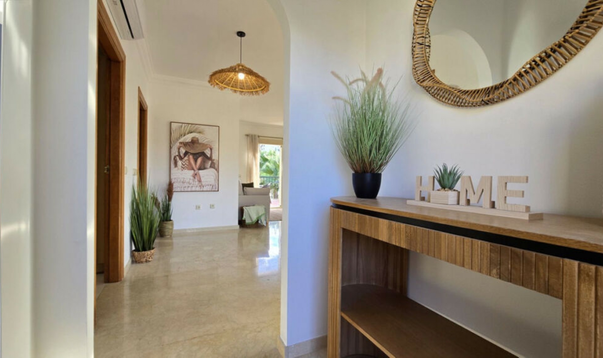 Resale - Apartment -
La Cala Hills