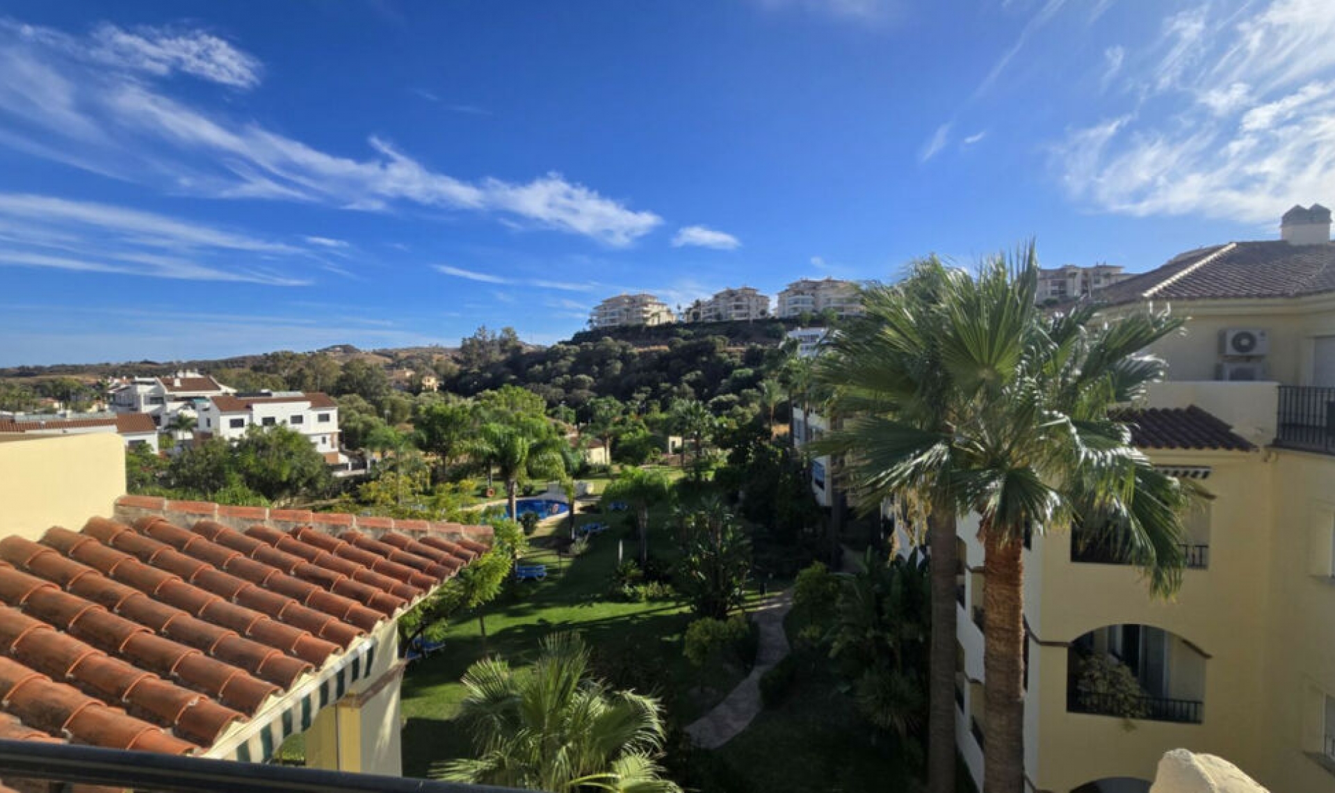 Resale - Apartment -
La Cala Hills