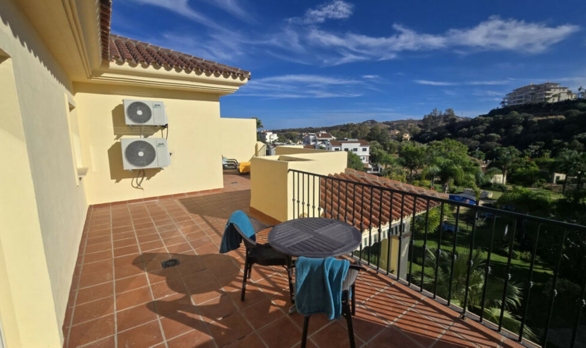 Resale - Apartment -
La Cala Hills