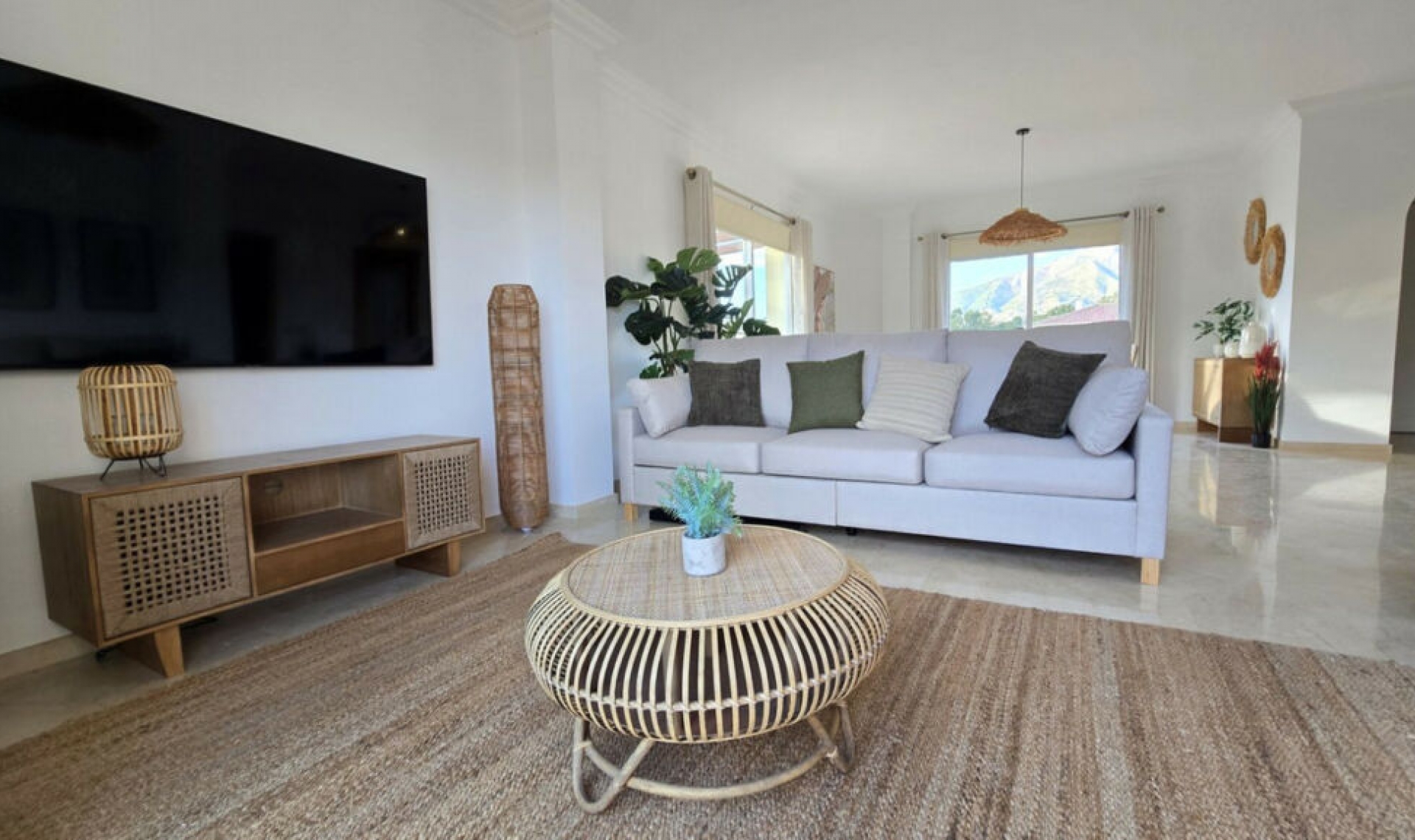 Resale - Apartment -
La Cala Hills