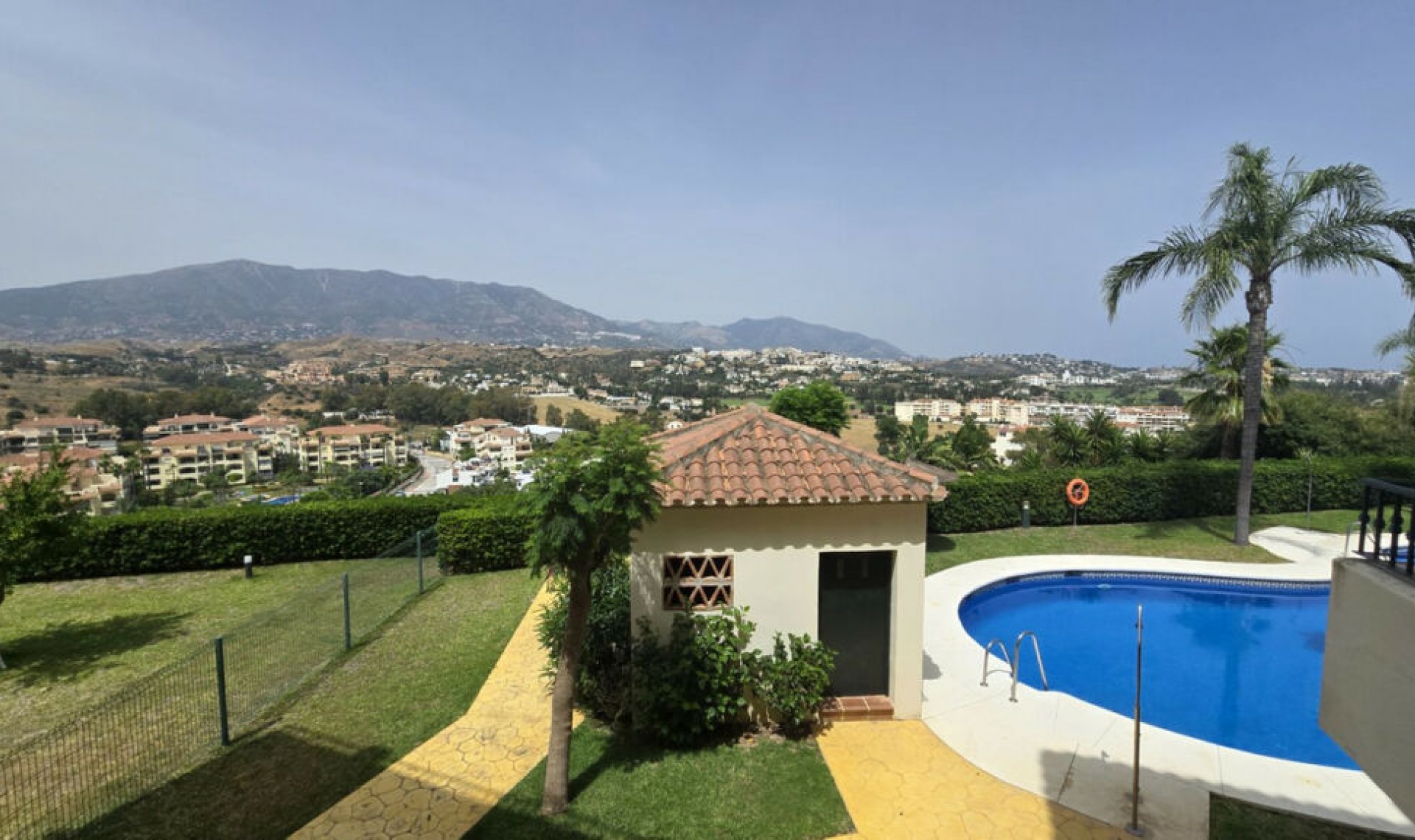 Resale - Apartment -
La Cala Hills