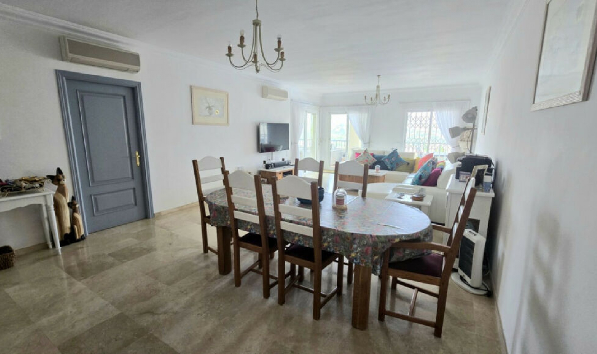 Resale - Apartment -
La Cala Hills