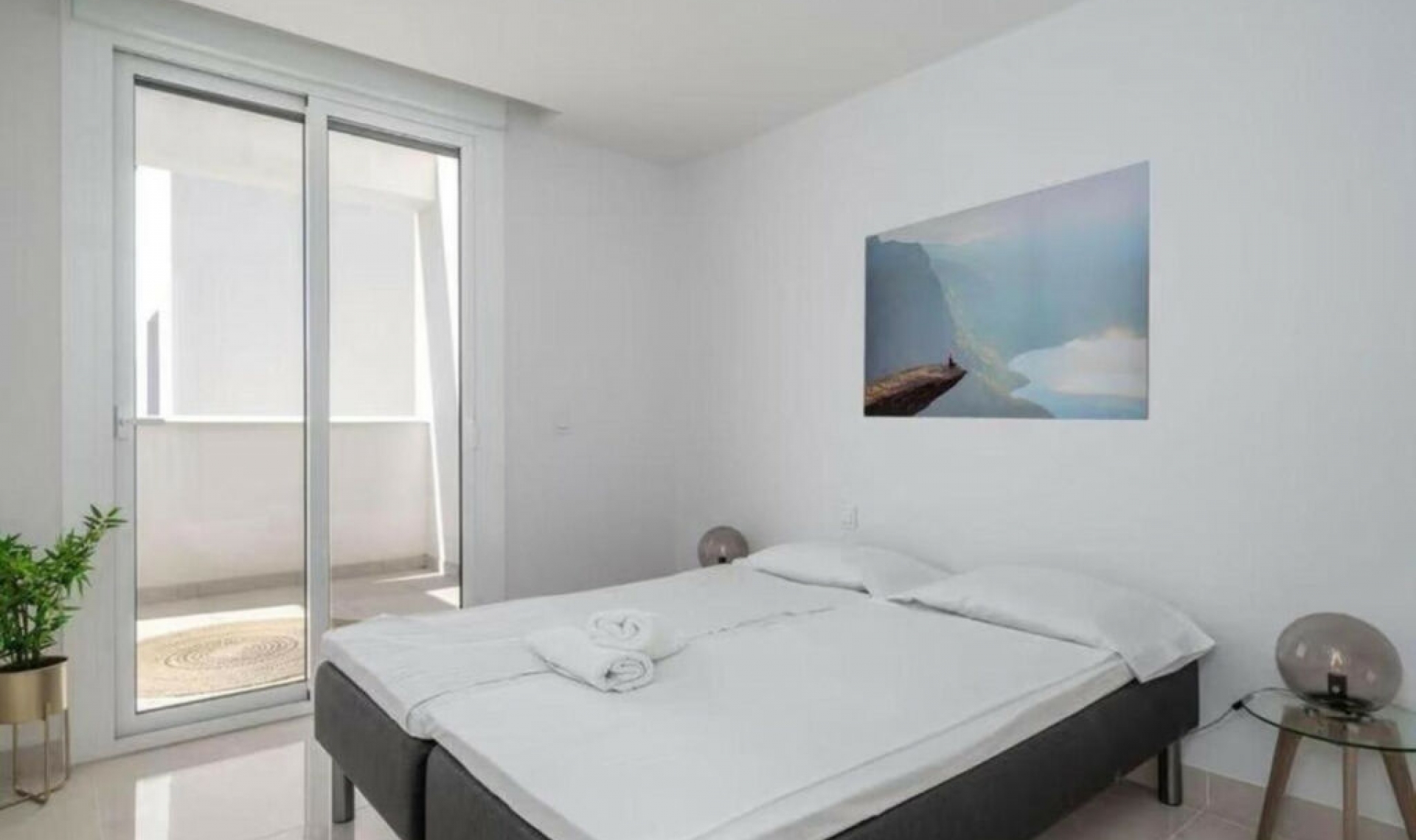 Resale - Apartment -
La Cala