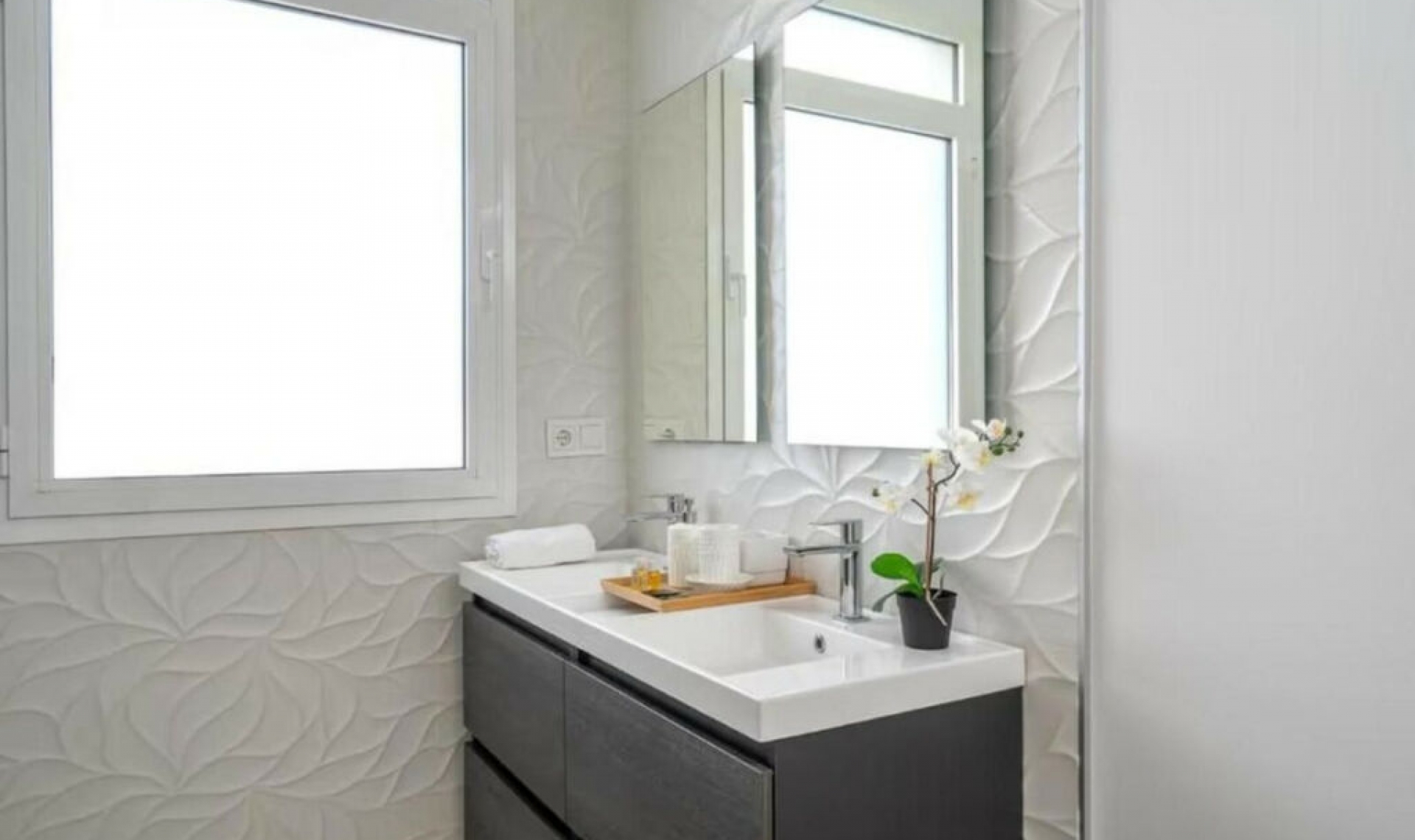 Resale - Apartment -
La Cala