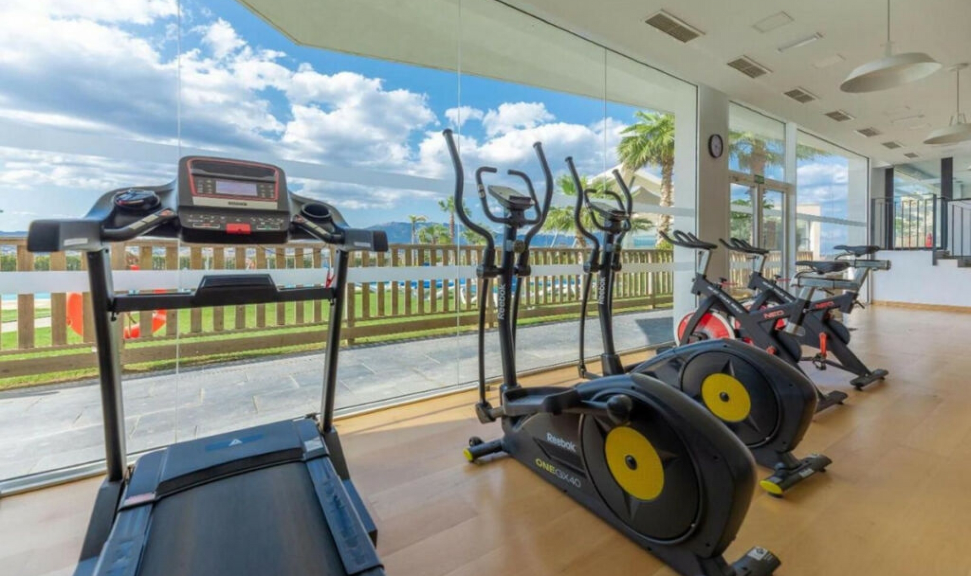 Resale - Apartment -
La Cala