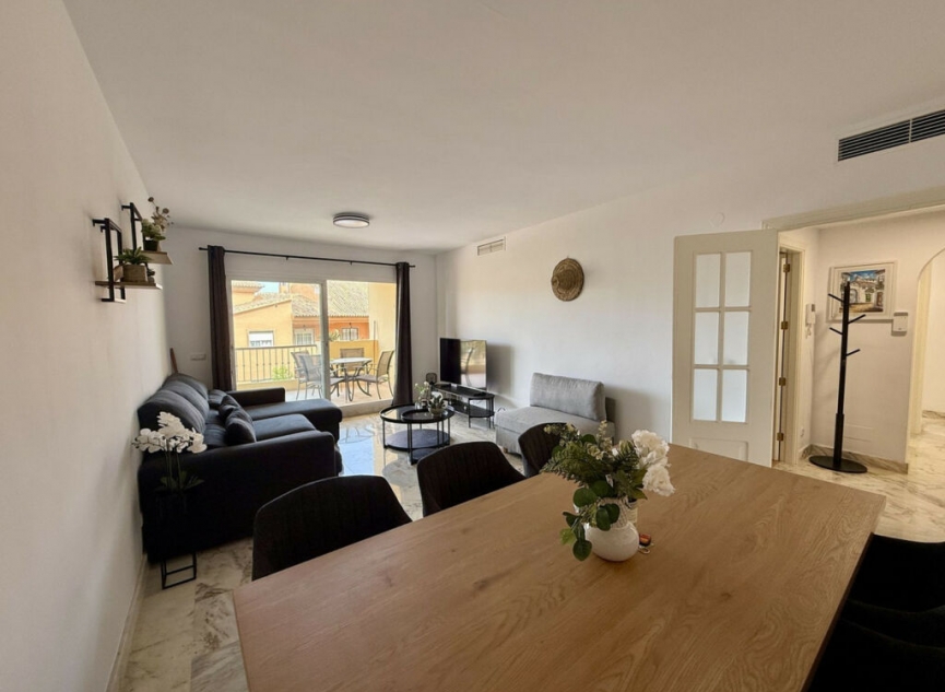 Resale - Apartment -
La Cala