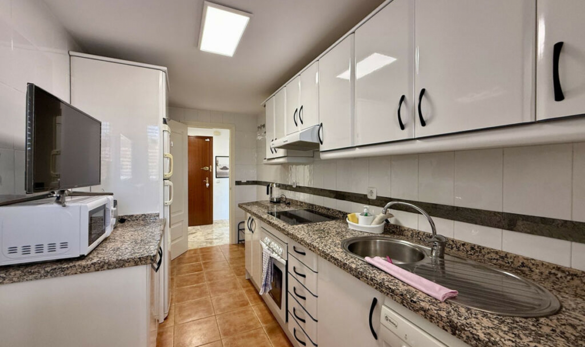 Resale - Apartment -
La Cala