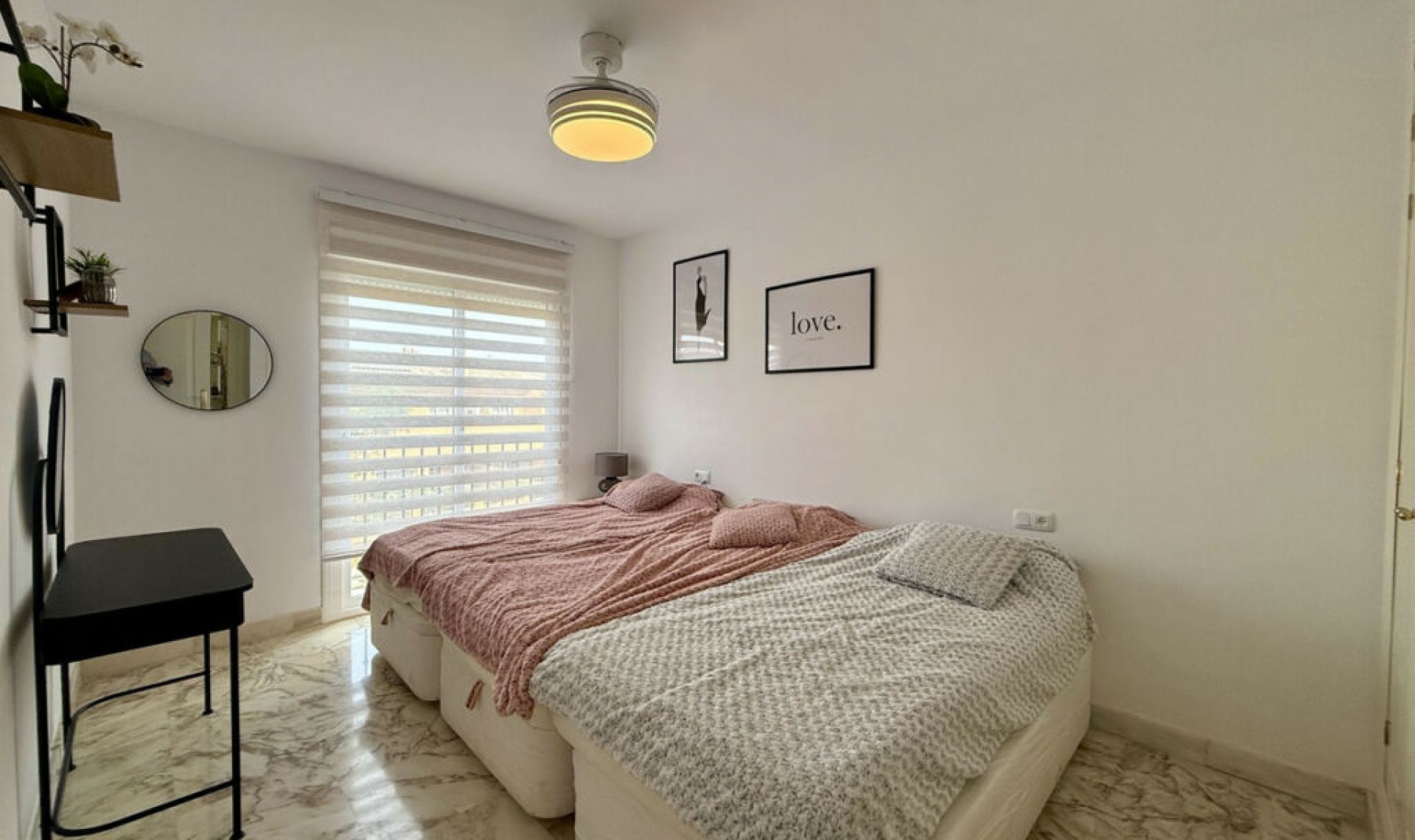 Resale - Apartment -
La Cala