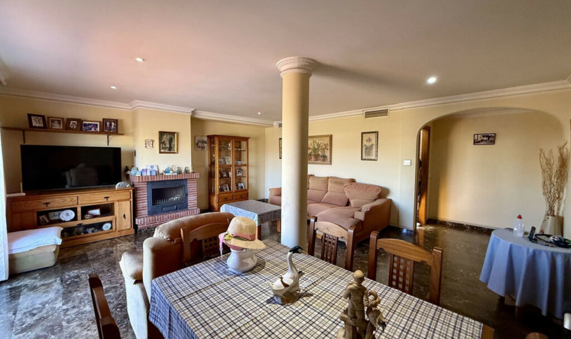 Resale - Apartment -
La Cala