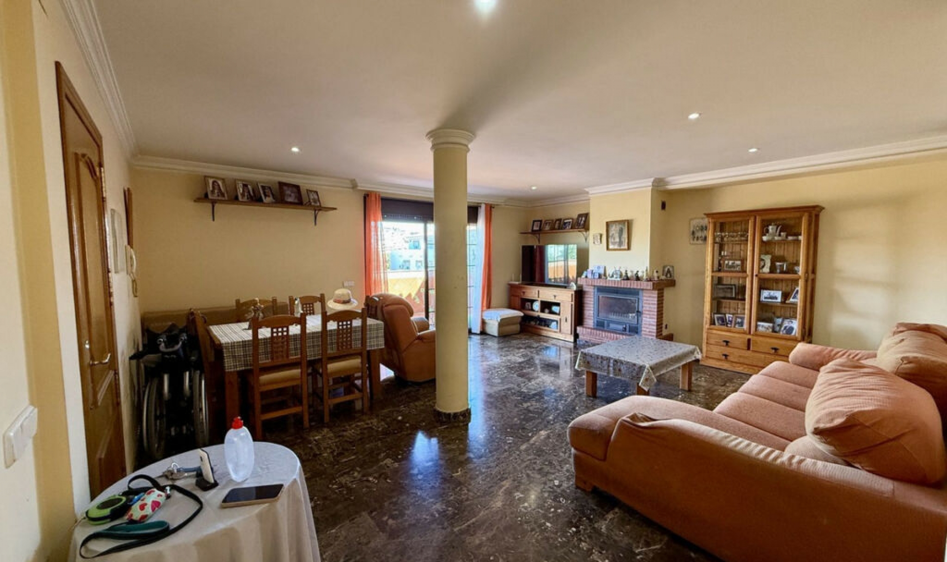 Resale - Apartment -
La Cala