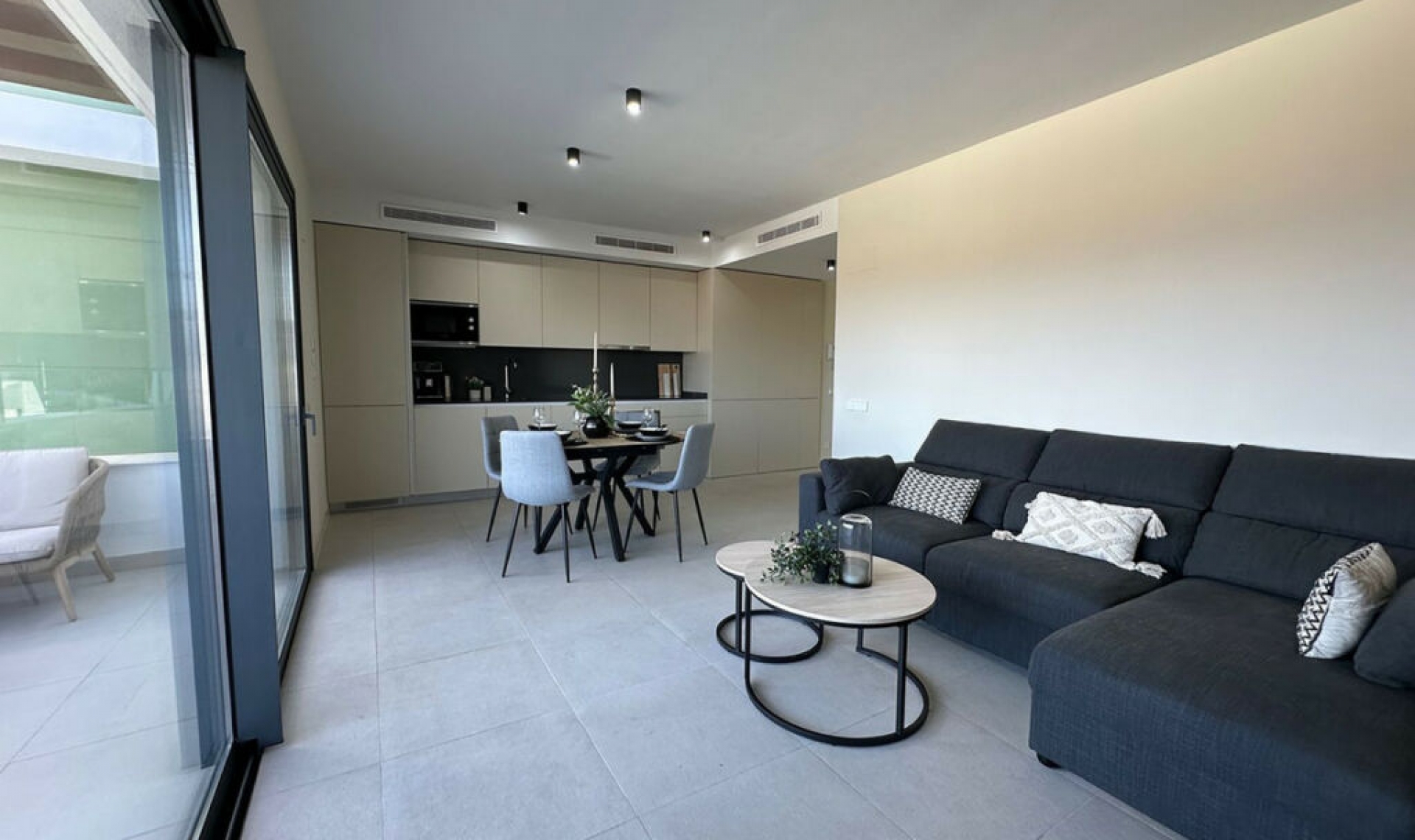 Resale - Apartment -
La Cala