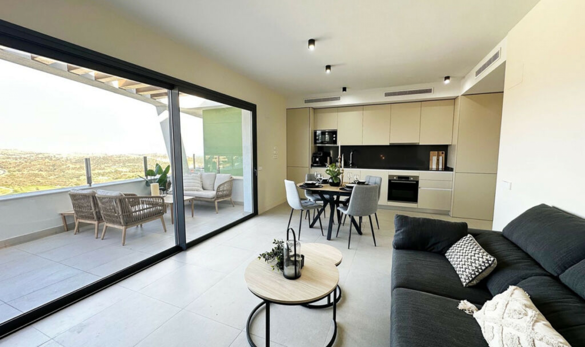 Resale - Apartment -
La Cala